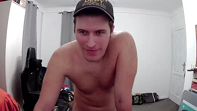 PKrisztian online show from May 1, 12:15 am