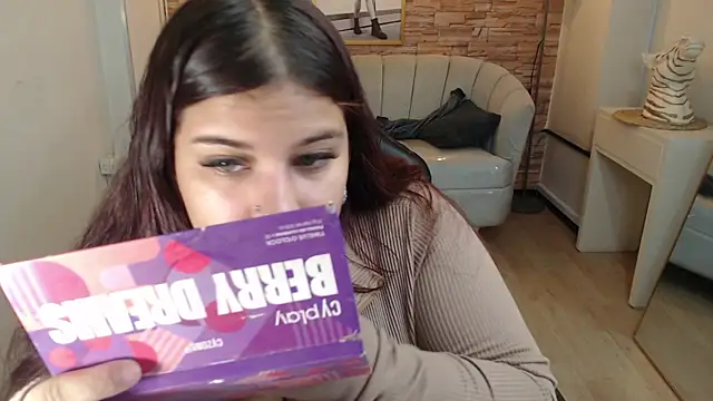 skeler lovd b  online show from September 17, 1:02 pm