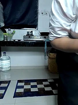 Snapshot of Selina_6 chatting on October 10, 12:20 am Selina 6 online show from October 10, 12:20 am