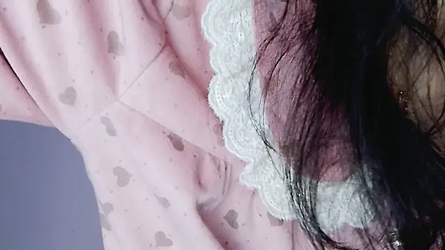 Baenee online show from December 31, 3:53 pm