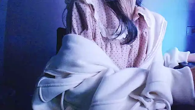 Baenee online show from January 11, 4:48 am