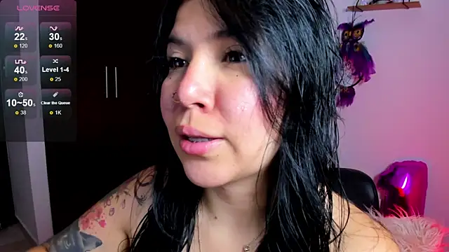 AilynRed online show from January 25, 3:30 am