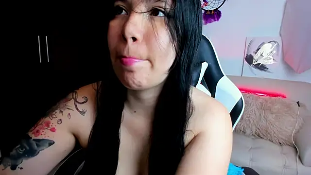 AilynRed online show from November 29, 8:12 pm