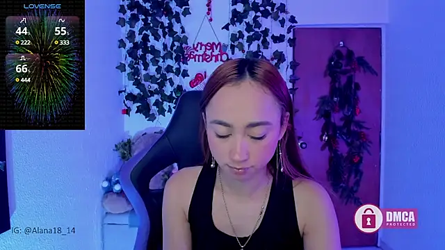 Alana Pherson online show from December 14, 4:01 am