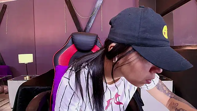 Juliet Nasty online show from March 4, 12:44 pm