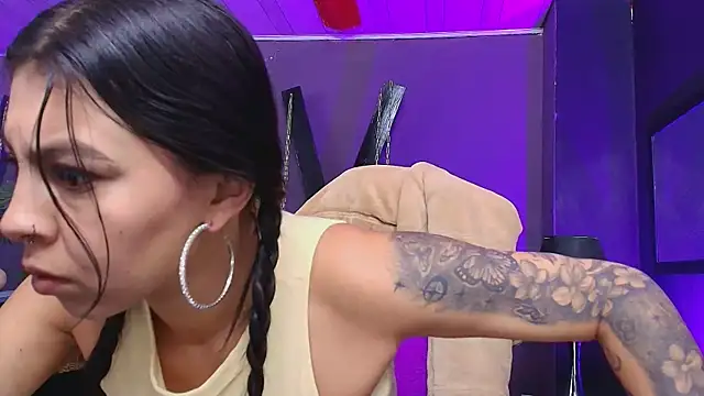 Juliet Nasty online show from September 25, 12:42 pm