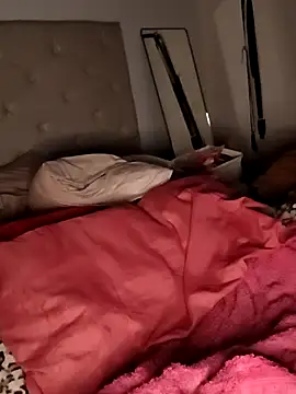 ConeNella online show from November 4, 1:48 am