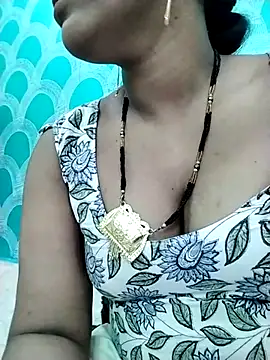 Snapshot of IslamicPimento chatting on February 10, 8:42 am IslamicPimento online show from February 10, 8:42 am