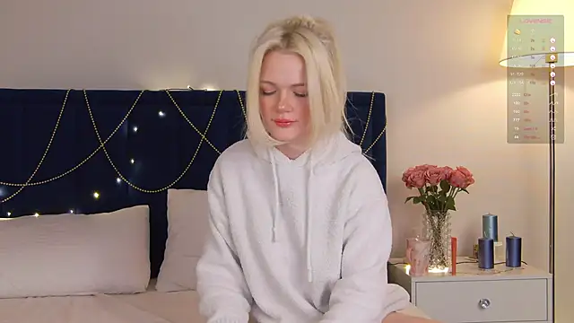 MilaDemies online show from January 28, 3:25 am