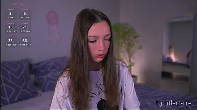 Snapshot of new_Claire chatting on September 13, 6:02 am new Claire online show from September 13, 6:02 am