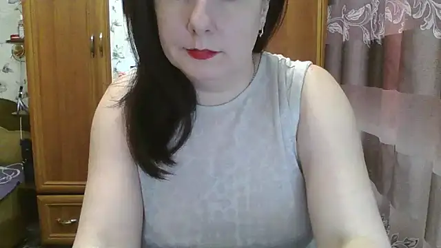 Snapshot of SophieNightAh chatting on January 24, 12:20 pm SophieNightAh online show from January 24, 12:20 pm
