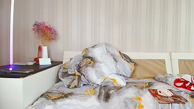 Meowroslava online show from October 10, 1:43 pm