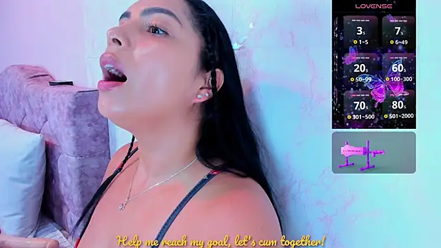 Snapshot of evelinn_belen chatting on June 11, 2:04 pm evelinn belen online show from June 11, 2:04 pm
