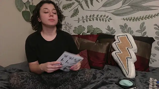 punkpuppy  online show from December 22, 11:41 pm