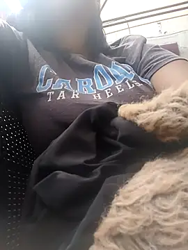 lia mariana online show from February 18, 4:47 pm