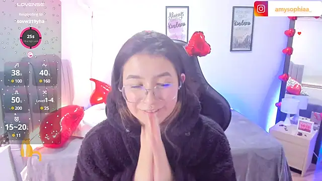 Amy joones online show from February 11, 7:38 pm