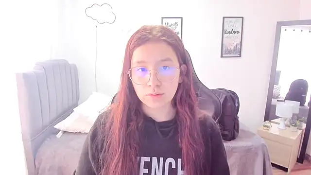 Amy joones online show from March 1, 1:18 pm