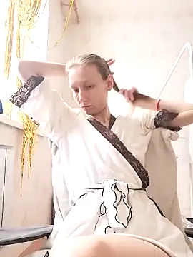 CatFerae online show from February 6, 10:04 am