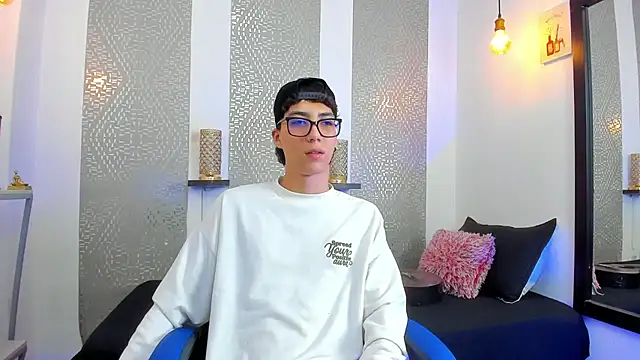 Nikolay Gregori online show from February 20, 7:12 am