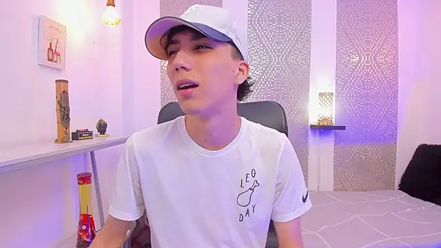 Nikolay Gregori online show from November 21, 4:22 am