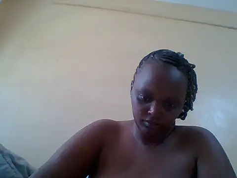 Snapshot of Sexxy-Shie chatting on February 15, 10:22 am Sexxy-Shie online show from February 15, 10:22 am