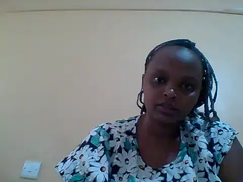 Snapshot of Sexxy-Shie chatting on February 25, 10:47 am Sexxy-Shie online show from February 25, 10:47 am