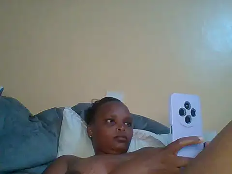 Snapshot of Sexxy-Shie chatting on March 1, 7:26 pm Sexxy-Shie online show from March 1, 7:26 pm