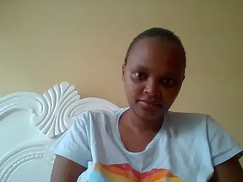 Snapshot of Sexxy-Shie chatting on October 5, 6:01 am Sexxy-Shie online show from October 5, 6:01 am