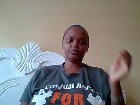 Snapshot of Sexxy-Shie chatting on October 10, 6:56 am Sexxy-Shie online show from October 10, 6:56 am