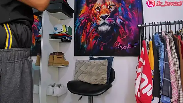 Pantera black 21 online show from October 30, 9:33 am