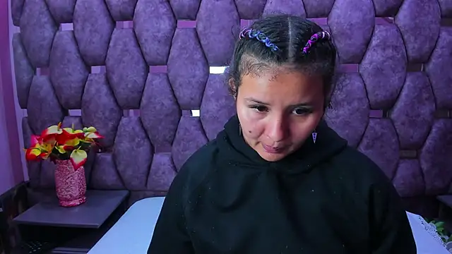 AlaSmith online show from December 3, 2:08 am