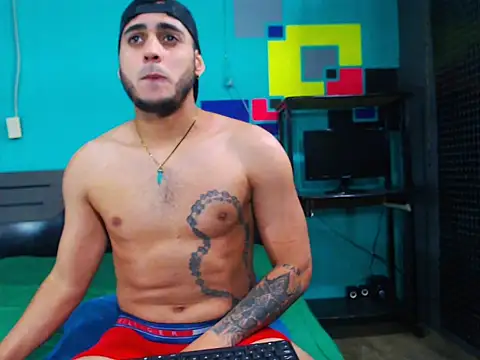 Snapshot of xxxxhotxoxo chatting on February 5, 7:46 am xxxxhotxoxo online show from February 5, 7:46 am