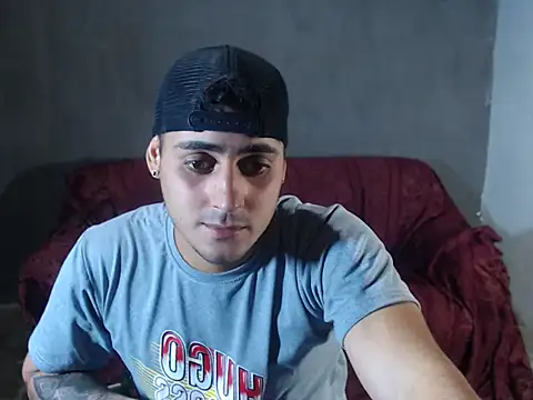 Snapshot of xxxxhotxoxo chatting on April 6, 4:46 am xxxxhotxoxo online show from April 6, 4:46 am