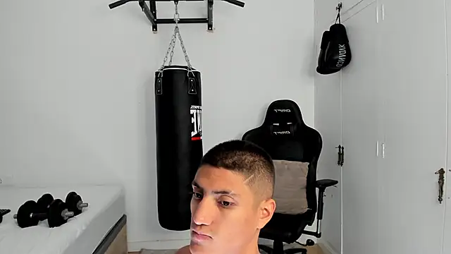 dan01  online show from October 13, 12:38 pm