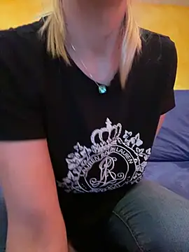 ToAnWTW online show from December 17, 11:22 pm