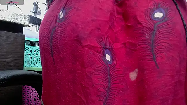 Snapshot of kalpanaaishaa chatting on February 14, 11:40 am kalpanaaishaa online show from February 14, 11:40 am