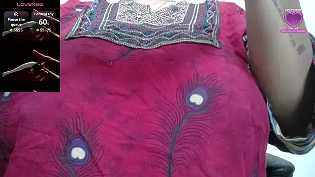 Snapshot of kalpanaaishaa chatting on March 2, 11:39 am kalpanaaishaa online show from March 2, 11:39 am