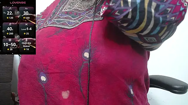 Snapshot of kalpanaaishaa chatting on March 5, 11:39 am kalpanaaishaa online show from March 5, 11:39 am