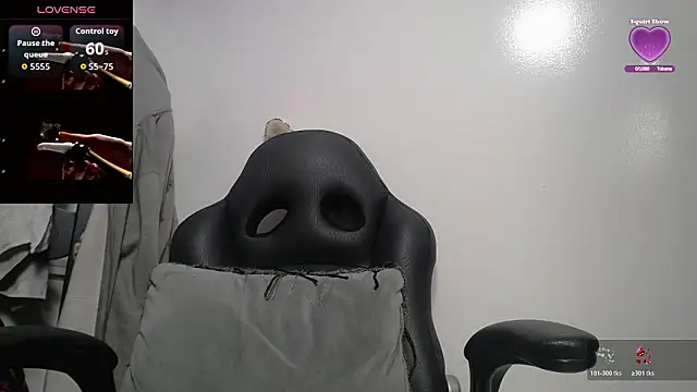 Snapshot of kalpanaaishaa chatting on March 13, 11:39 am kalpanaaishaa online show from March 13, 11:39 am