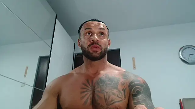 Magnificmuscles89 online show from April 26, 10:07 pm