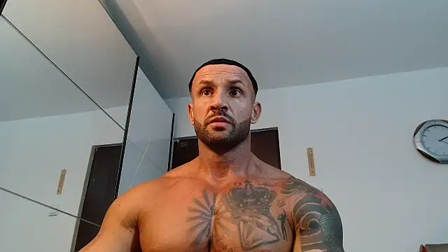 Magnificmuscles89 online show from June 22, 11:24 pm