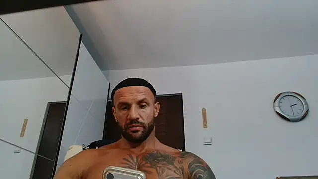 Magnificmuscles89 online show from June 28, 11:38 am