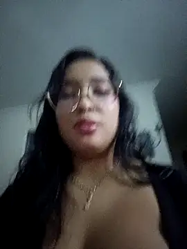 kitty roouse online show from February 13, 6:53 am