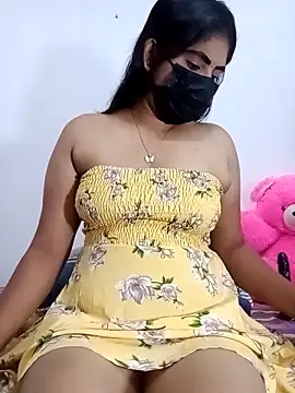 SLZAARA online show from October 15, 8:31 pm