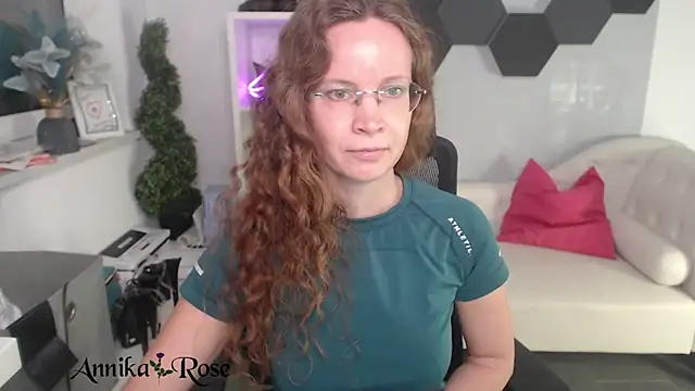 AnnikaRose online show from January 24, 8:43 pm