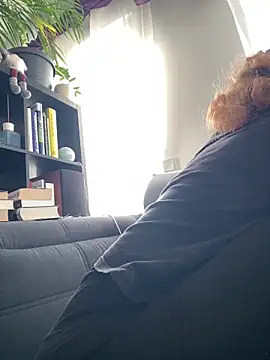 AnnikaRose online show from March 17, 7:01 am