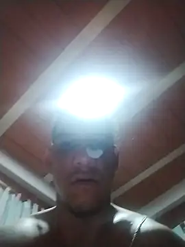 Snapshot of Elvergon3456 chatting on December 28, 11:09 am Elvergon3456 online show from December 28, 11:09 am