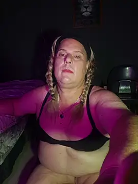 Snapshot of Durbanshemale41 chatting on February 27, 5:46 pm Durbanshemale41 online show from February 27, 5:46 pm