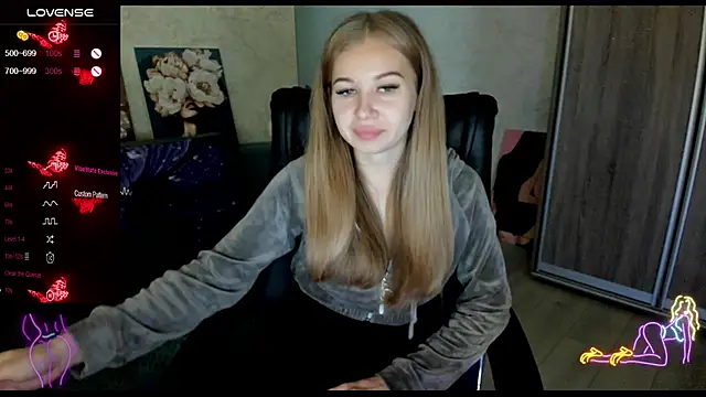  NigoNika online show from November 6, 11:33 am