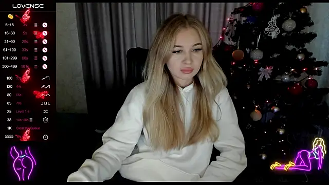  NigoNika online show from December 19, 8:54 am